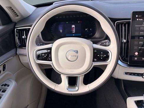 New 2026 Volvo XC90 B6 Ultra w/ Protection Package AWD/4WD image 17