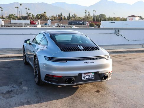 Used 2022 Porsche 911 Carrera RWD image 6