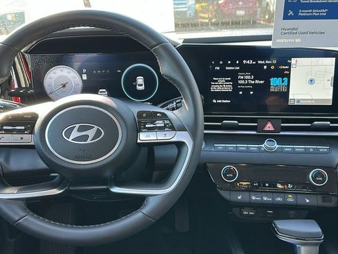 Certified 2024 Hyundai Elantra SEL w/ Convenience Package image 10