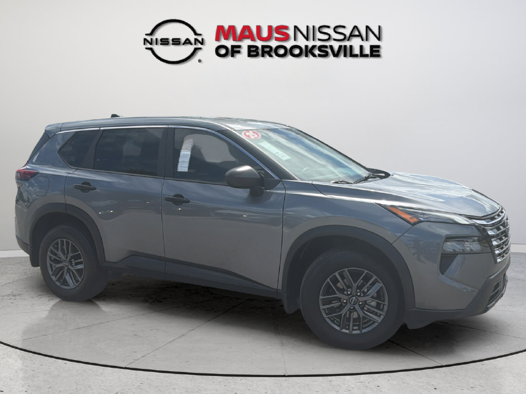 Certified 2025 Nissan Rogue S FWD image 14