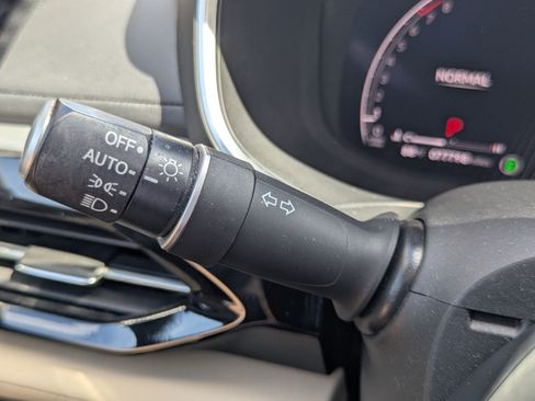 Used 2022 Acura MDX w/ Technology Package FWD image 38