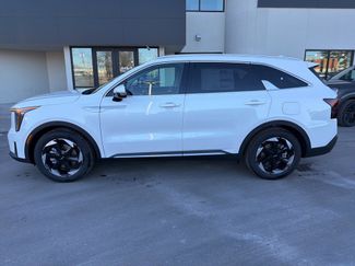 New 2026 Kia Sorento EX video 2