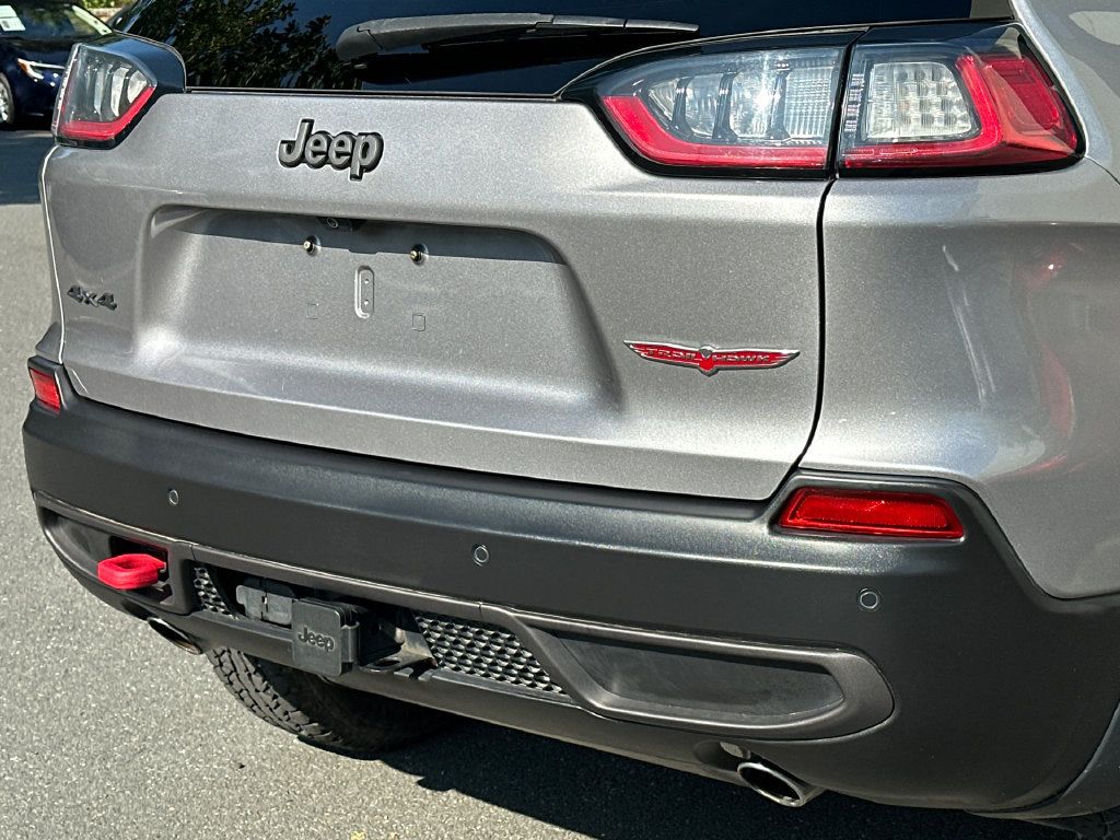 Used 2022 Jeep Cherokee Trailhawk w/ Trailer Tow Group AWD/4WD image 5