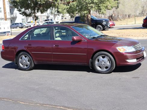 Used 2003 Toyota Avalon XL image 2