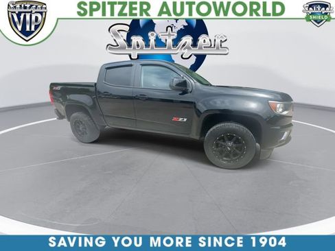 Used 2016 Chevrolet Colorado Z71 w/ Z71 Midnight Edition AWD/4WD image 2