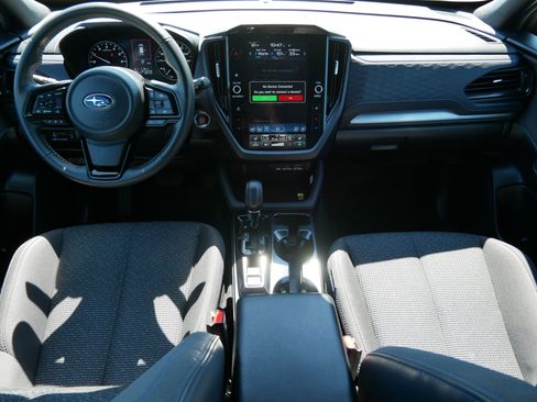 Used 2026 Subaru Forester Premium AWD/4WD image 10