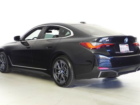 Used 2023 BMW i4 eDrive35 image 9