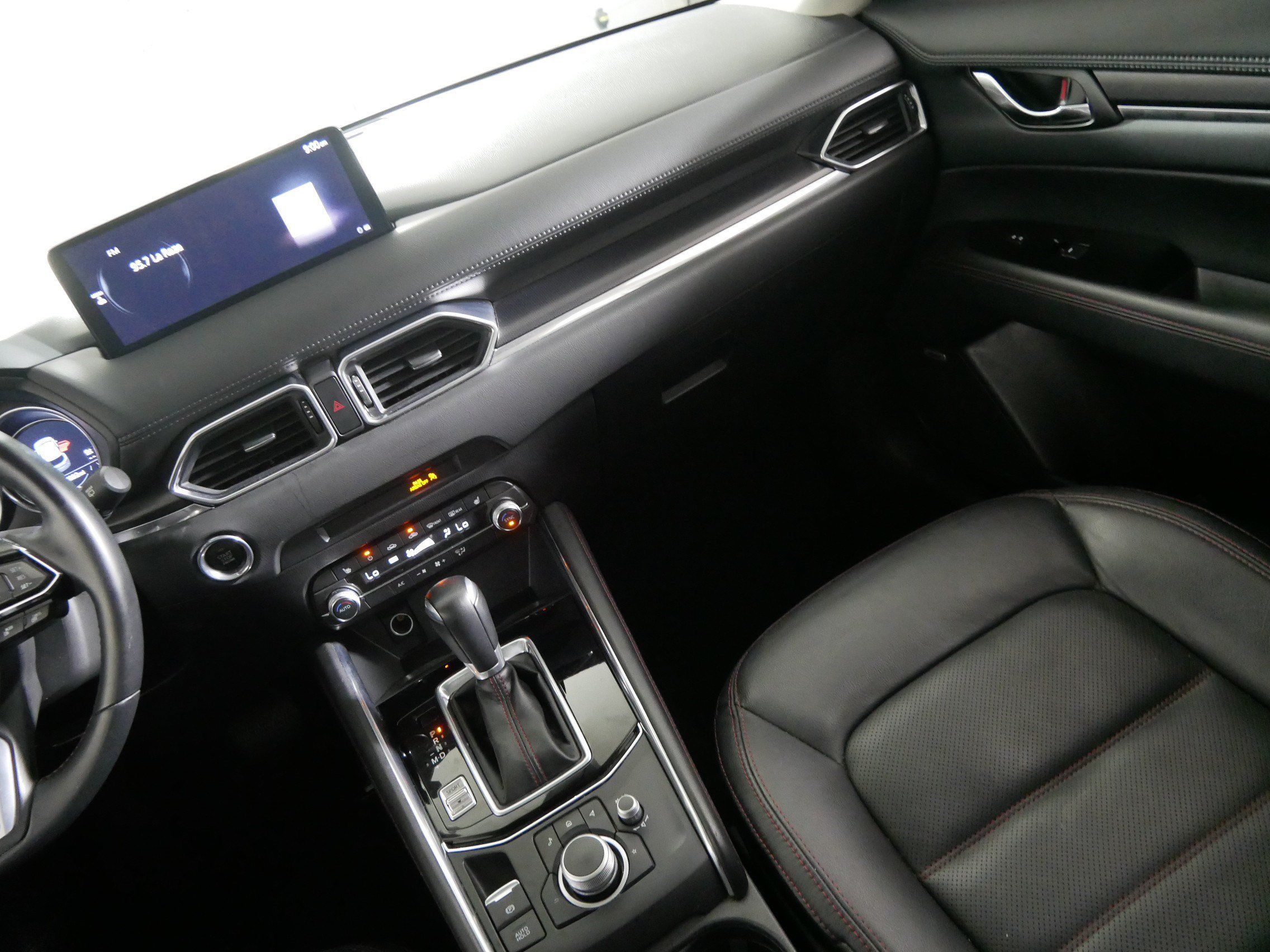 Used 2025 MAZDA CX-5 Carbon Edition AWD/4WD image 11