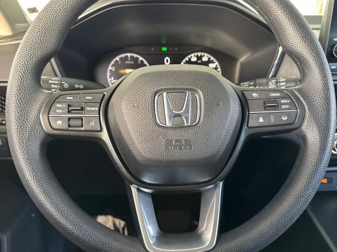 Used 2025 Honda CR-V EX image 11