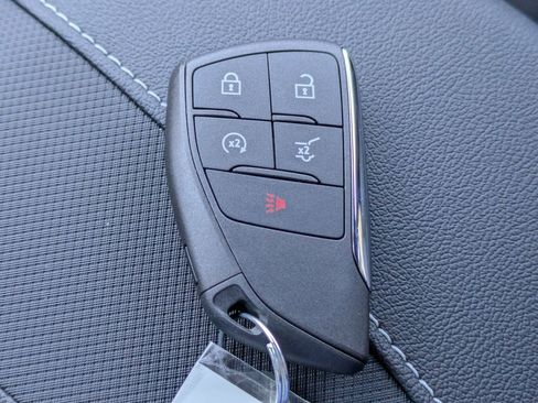 New 2026 Chevrolet Traverse RS image 32