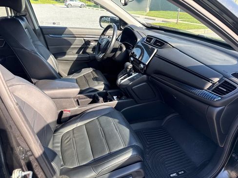 Used 2017 Honda CR-V Touring image 13