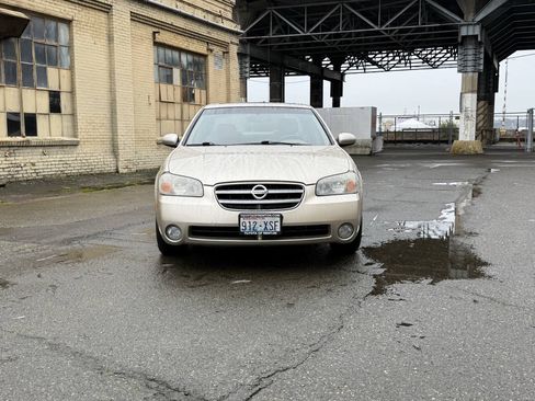 Used 2003 Nissan Maxima SE FWD image 13