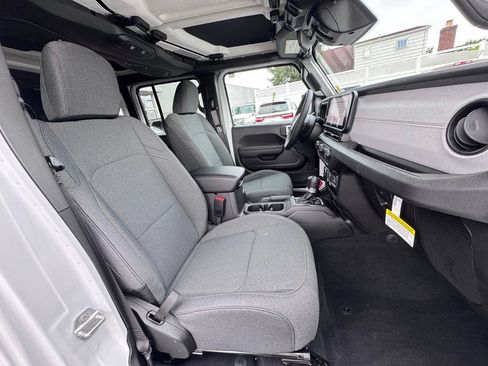 New 2026 Jeep Wrangler Unlimited Sport AWD/4WD image 18