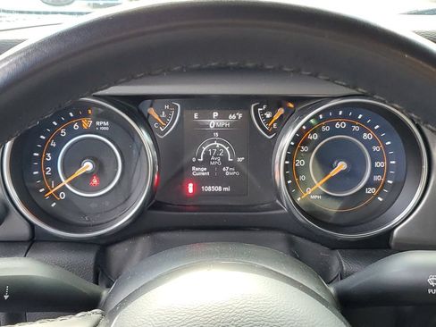 Used 2022 Jeep Wrangler Unlimited Sport AWD/4WD image 20