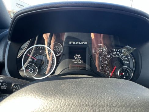 New 2025 RAM 1500 Big Horn AWD/4WD image 16