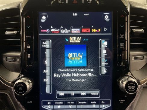 Used 2021 RAM 1500 Limited w/ Night Edition image 7