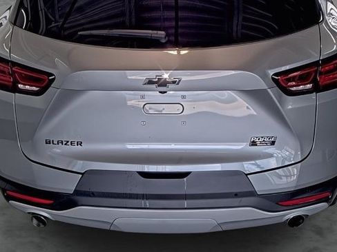 New 2026 Chevrolet Blazer LT w/ Convenience Package FWD image 11