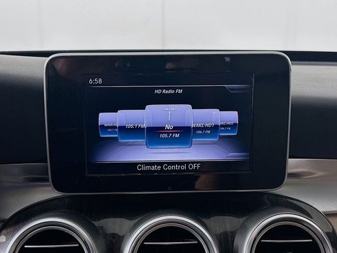 Used 2018 Mercedes-Benz C 300 4MATIC Sedan image 19