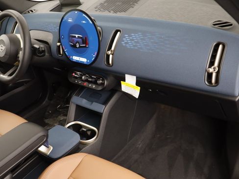 Certified 2025 MINI Cooper Countryman S image 19