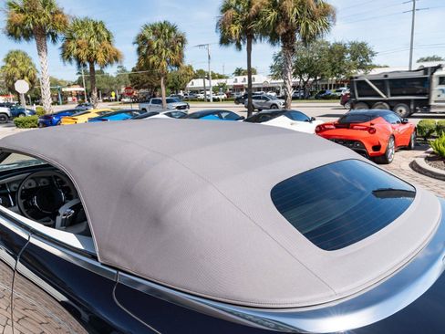 Used 2018 Rolls-Royce Dawn image 20