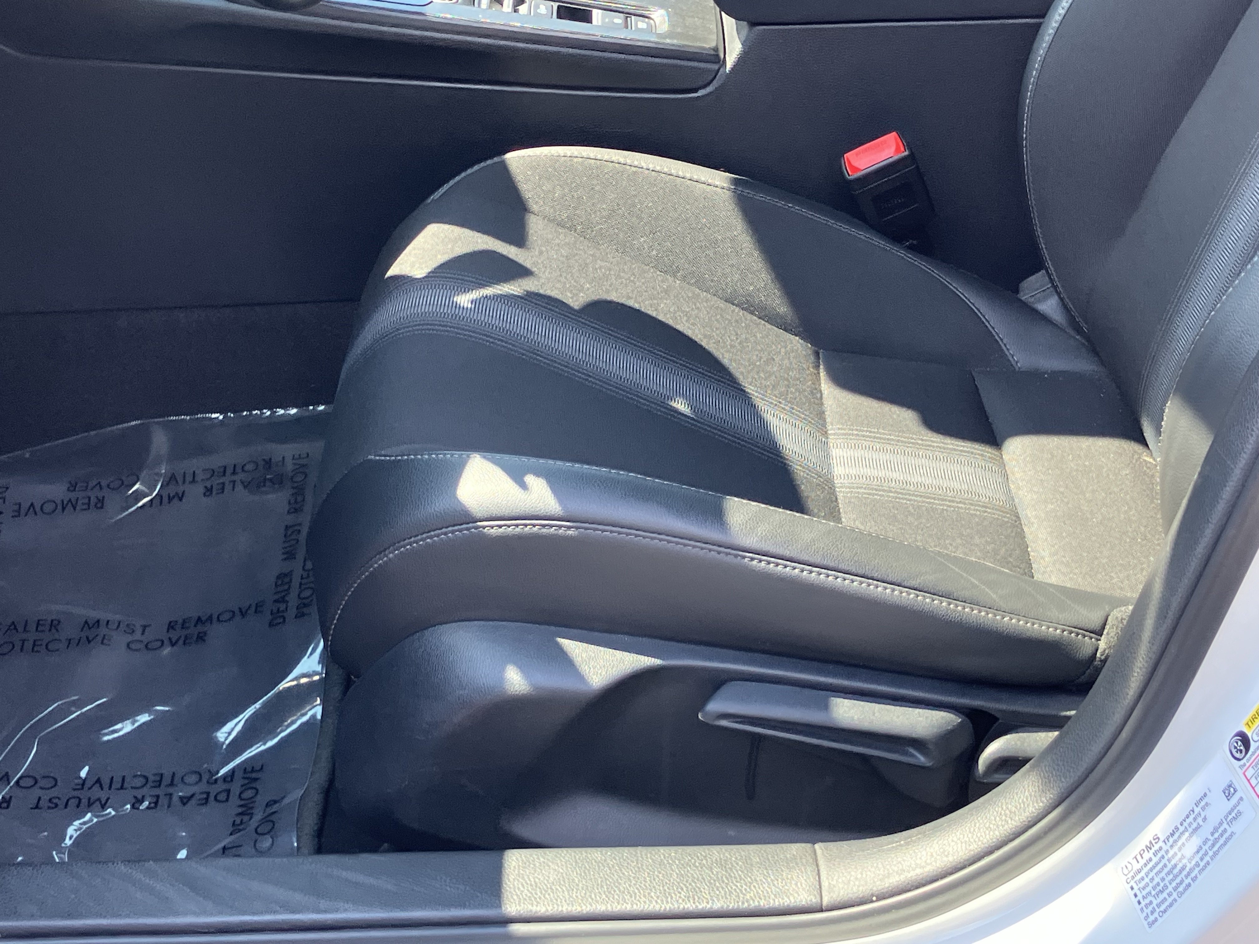 Certified 2025 Honda Civic Sport image 17