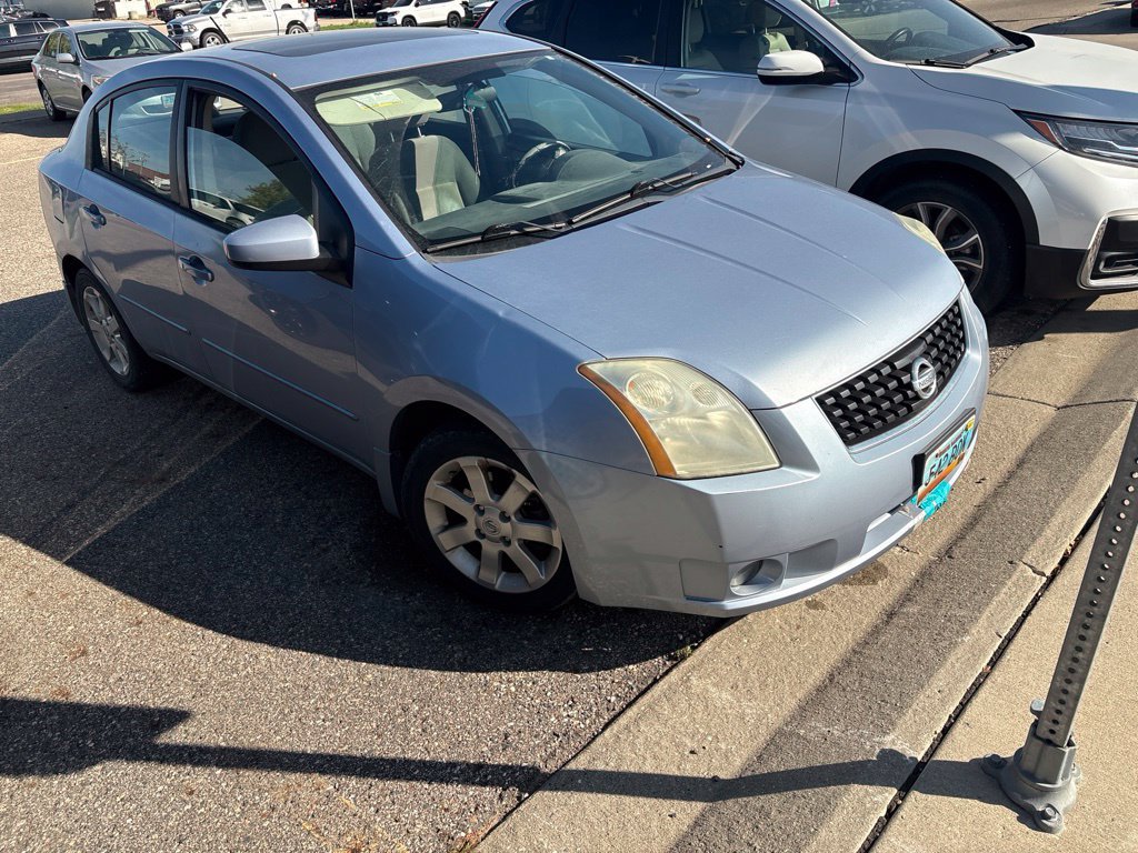 Used 2009 Nissan Sentra 2.0 S FE+ w/ Convenience Plus Pkg FWD image 2