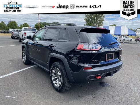Used 2022 Jeep Cherokee Trailhawk w/ Sun, Sound & Nav Group AWD/4WD image 4