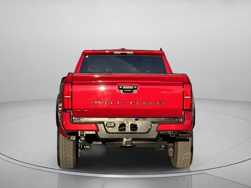 Used 2024 Toyota Tacoma TRD Off-Road image 4