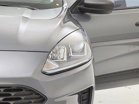 Used 2022 Ford Escape S image 21