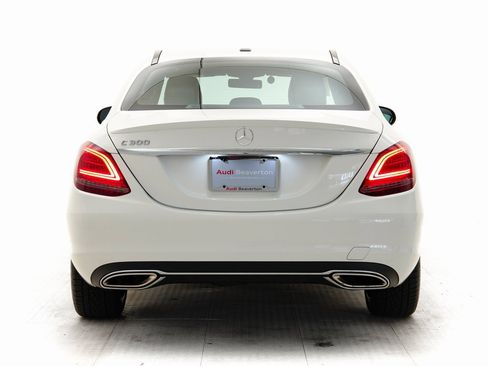 Used 2019 Mercedes-Benz C 300 Sedan image 31
