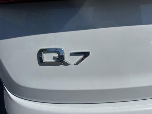 Used 2023 Audi Q7 3.0T Premium Plus AWD/4WD image 23