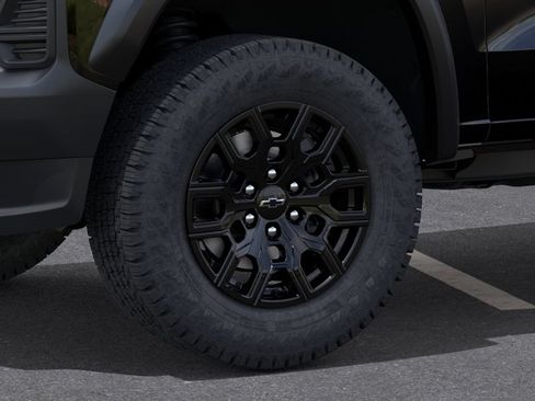 New 2026 Chevrolet Colorado Trail Boss AWD/4WD image 9