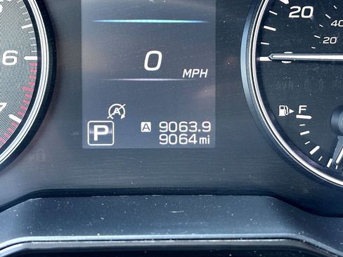 Used 2022 Subaru Outback Premium image 16