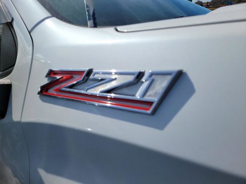 Used 2019 Chevrolet Silverado 1500 LT w/ All-Star Edition image 5