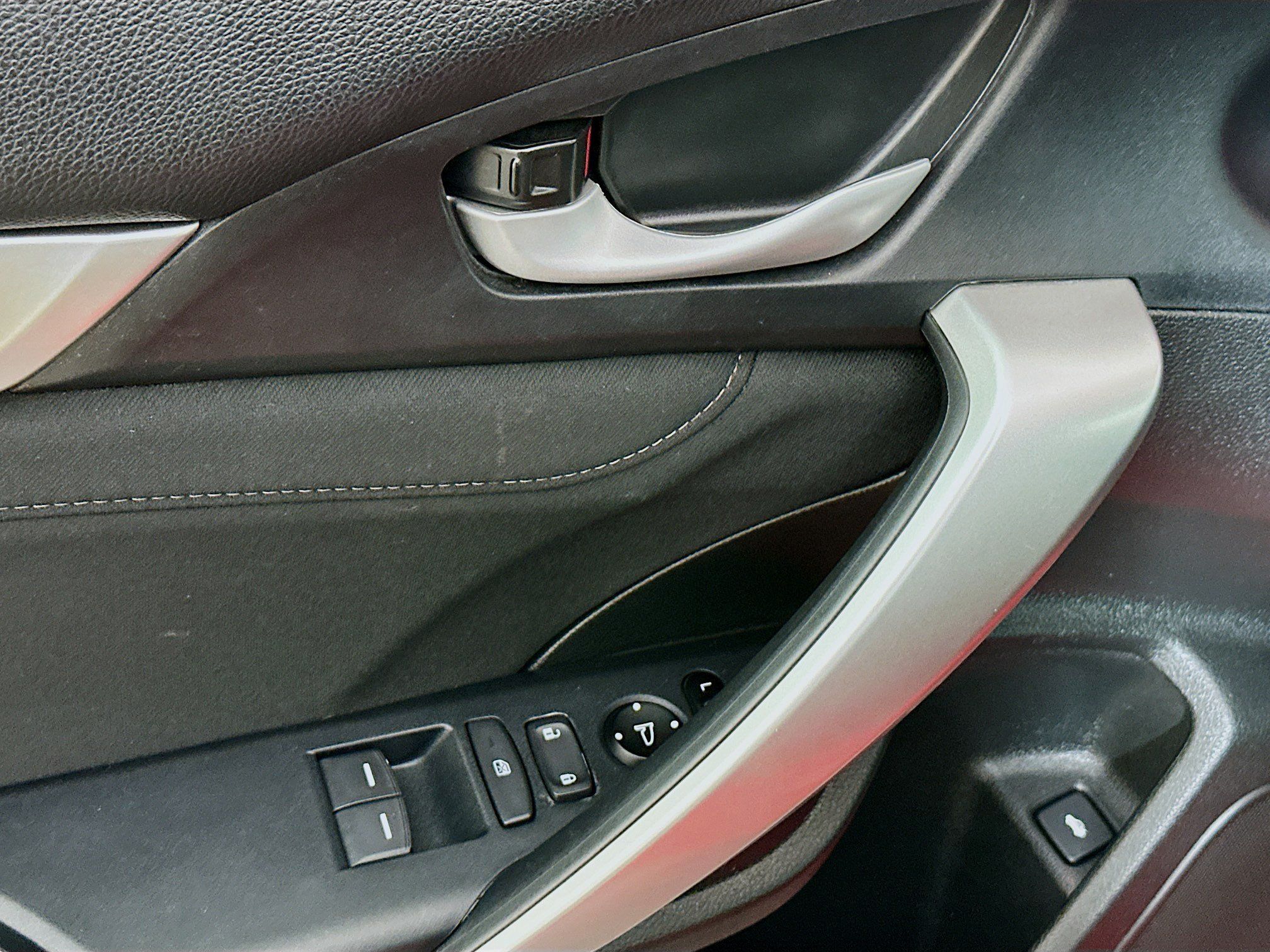 Used 2019 Honda Civic EX image 15