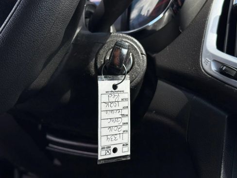 Used 2016 GMC Terrain SLE FWD image 28