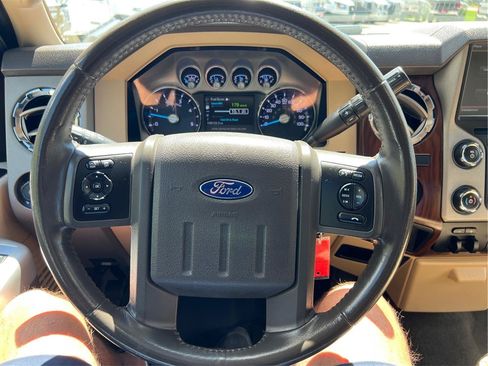 Used 2014 Ford F350 Lariat w/ Lariat Ultimate Package AWD/4WD image 19