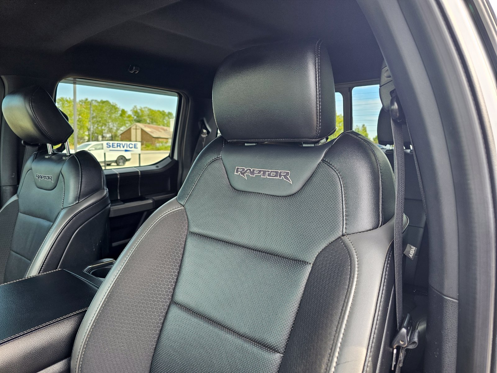 Used 2020 Ford F150 Raptor w/ Equipment Group 802A Luxury AWD/4WD image 14