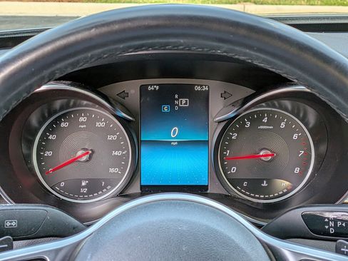 Used 2019 Mercedes-Benz C 300 4MATIC Sedan image 12