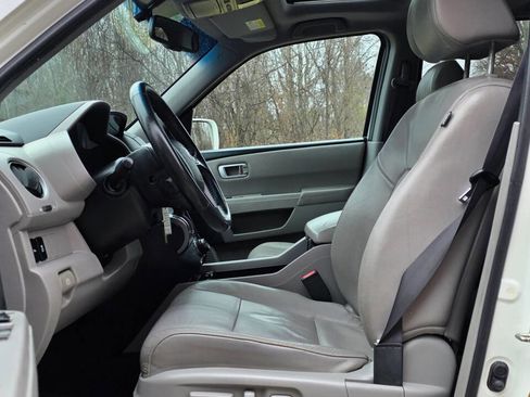 Used 2015 Honda Pilot Touring image 11