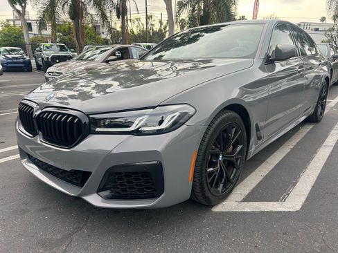 Used 2022 BMW 540i w/ M Sport Package image 2