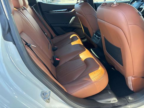 Used 2022 Maserati Ghibli Modena Q4 image 13