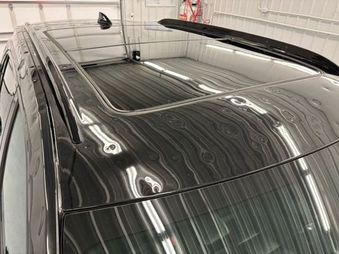 Used 2023 Cadillac XT4 Sport image 28