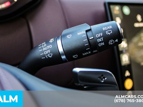 Used 2025 Land Rover Range Rover Autobiography image 27