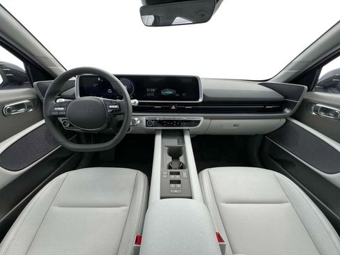 New 2025 Hyundai Ioniq 6 SEL RWD image 13