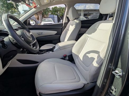 Used 2023 Hyundai Tucson SEL w/ Convenience Package image 10