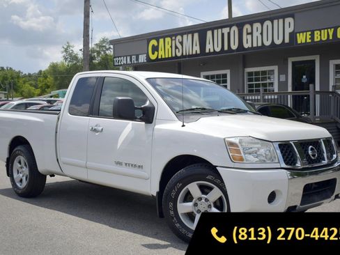 Used 2006 Nissan Titan SE image 1