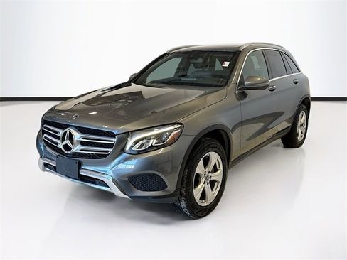 Used 2017 Mercedes-Benz GLC 300 4MATIC image 1