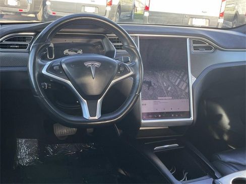 Used 2017 Tesla Model S 90D image 6