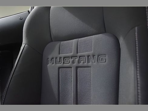 Used 2020 Ford Mustang Coupe RWD image 27